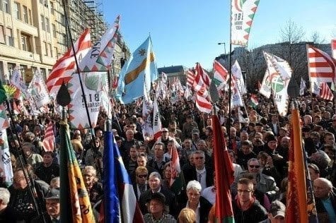 Jobbik: “Poté, co bude dokončen politický obrat, musíme znovudobýt svého místa na kulturním poli,”