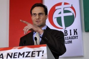 Jobbik: Žádní izraelští občané nesmí být poslanci maďarského parlamentu!