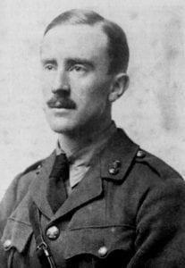 John Ronald Reuel Tolkien v roce 1916