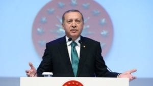 Erdogan zrazuje muslimy před užíváním antikoncepce