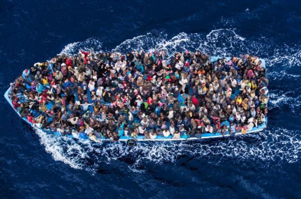Migranti ve Středozemním moři
