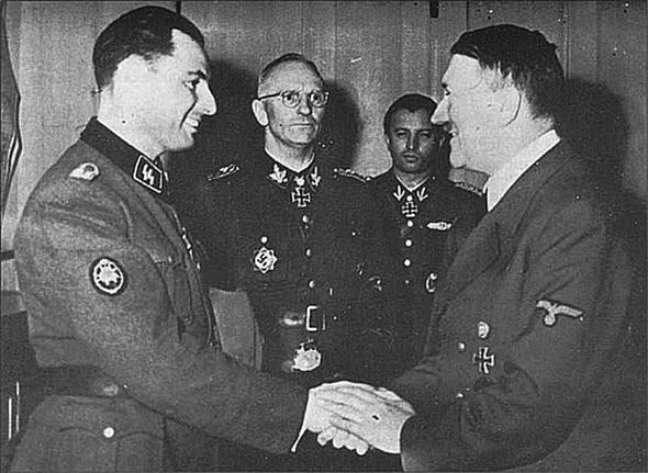 Léon Degrelle Adolf Hitler
