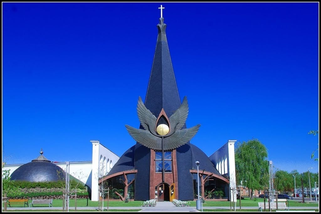 Kostel v Százhalombattě