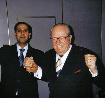 Dr. Elie Hatem s někdejším vůdcem Front National Jean-Mariem Le Penem.