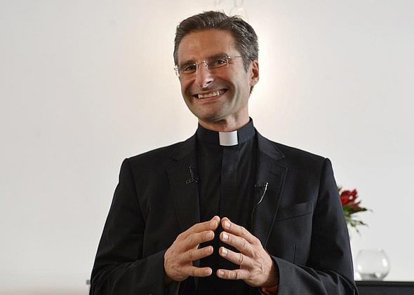 Katolický kněz o homosexuálech v církvi