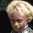 Pět až deset procent obyvatel Šalomounových ostrovů v Melanésii má výrazně světlé vlasy; foto: Sean Myles