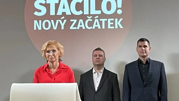 Stačilo!