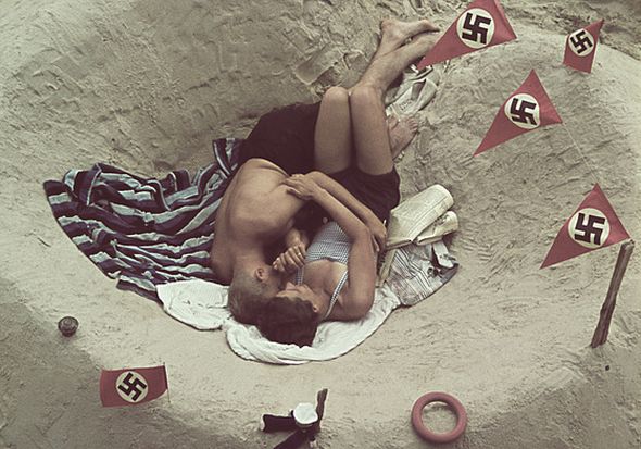 Techtle mechtle pod svastikou